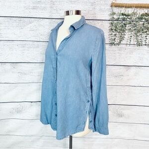Anthropologie Cloth & Stone Blue Tencel Side Button Blouse Top Shirt Size Small